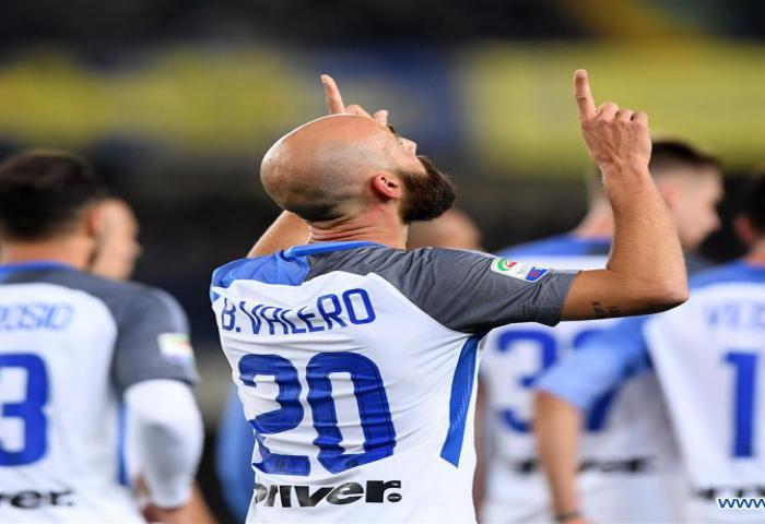 Inter Milan Kalahkan Verona 2-1